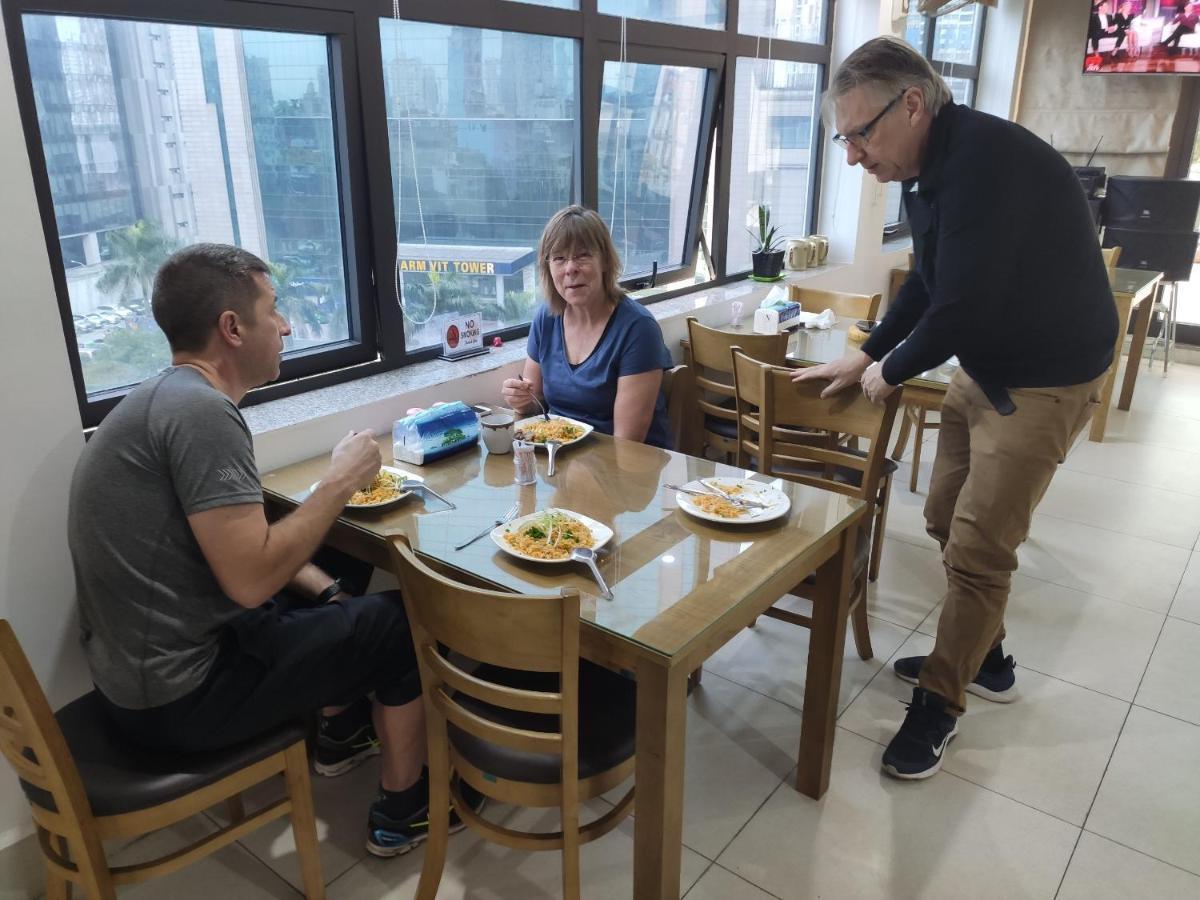 Busan Hotel Ханой Екстериор снимка